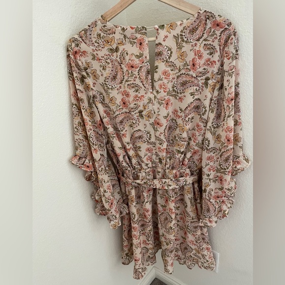 Dress Forum Floral Frilled Long Sleeve Mini Dress Cream Blush size M - Picture 4 of 8